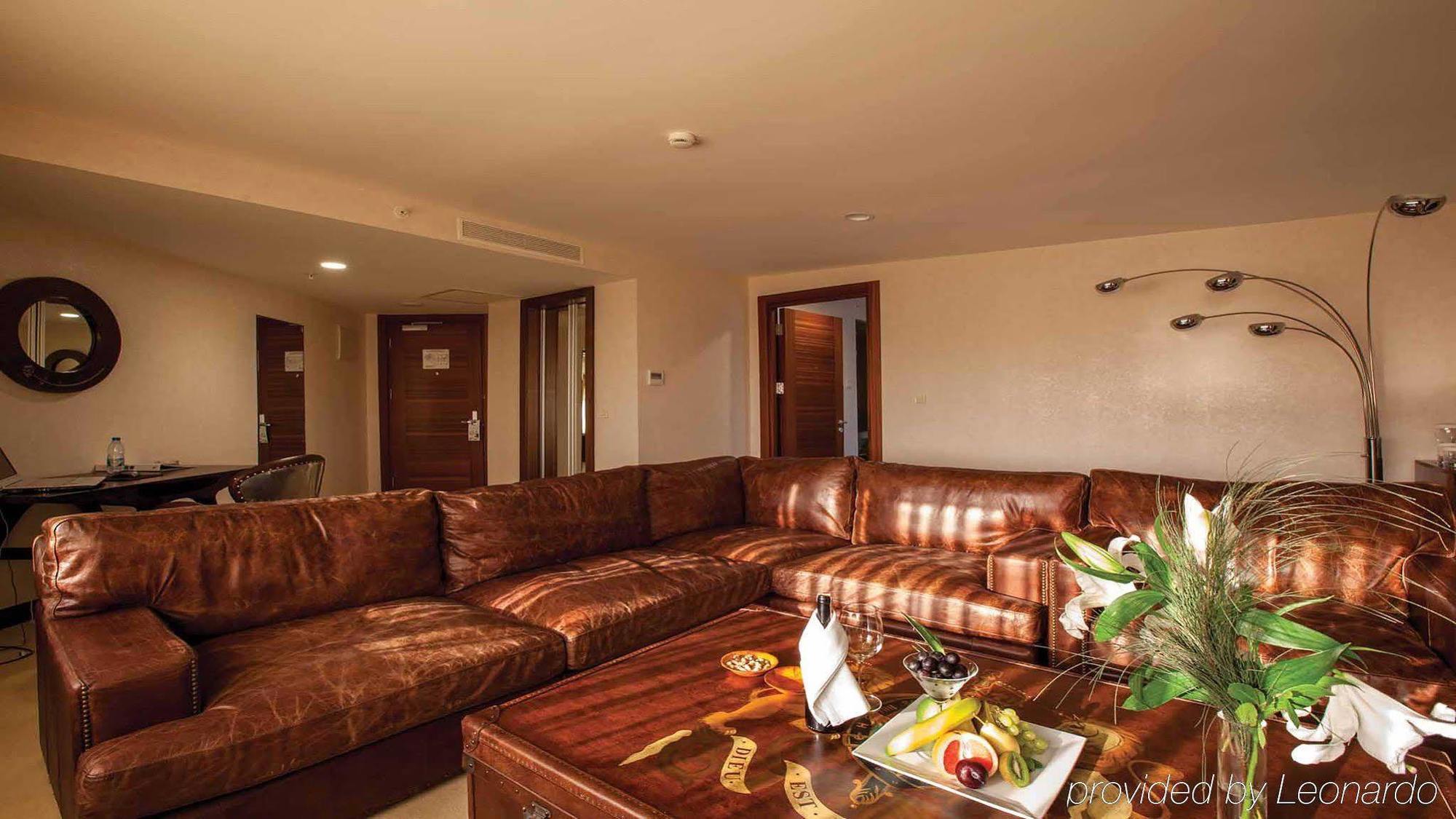 Holiday Inn Gebze - Istanbul Asia, An Ihg Hotel Ngoại thất bức ảnh